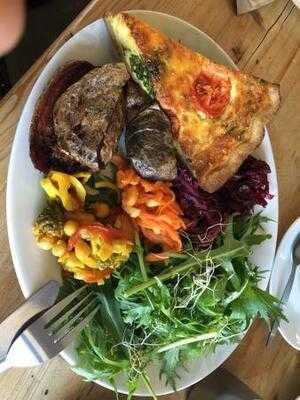 The Treehouse Organic Restaurant