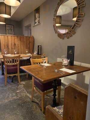 The Ilchester Arms Restaurant