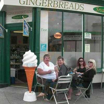 Gingerbreads Snack Bar