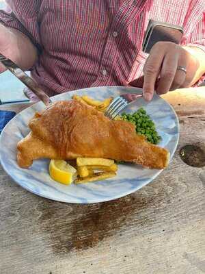 Ship & Trades Restaurant