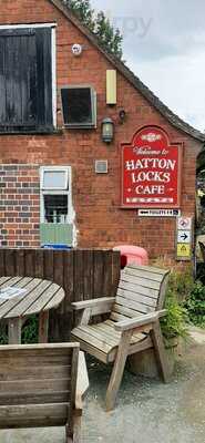 Hatton Locks Cafe