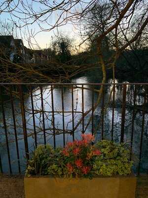 Harlow Mill Beefeater