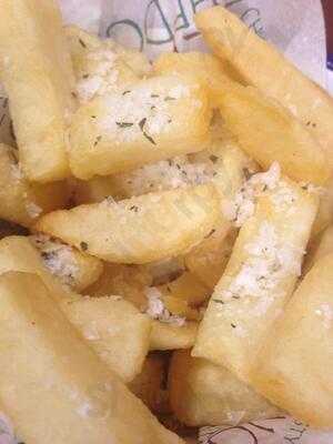 La Dolce Vita Pizza Burger Bar