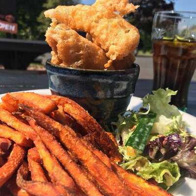 Easterbrook Bistro, Bar & Spa