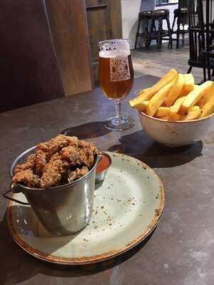 Hams Hame Pub & Grill