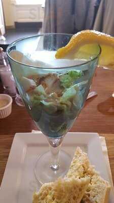 Fountain Inn Trefechan