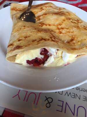 The Pear Tree Creperie