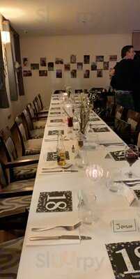 Hadley House Restaurant And Bar