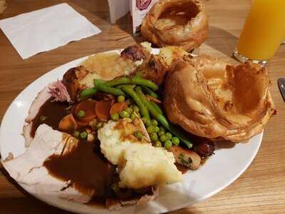 Toby Carvery Hinton
