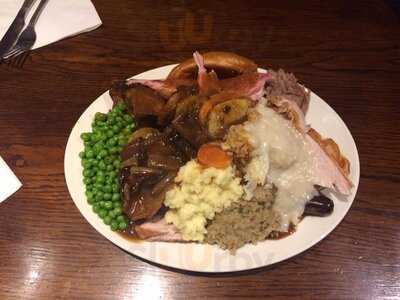 Toby Carvery Hinton