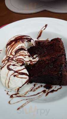 The Hammer & Pincers