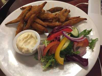 The Hammer & Pincers