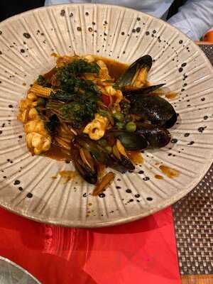 Giggling Squid - Warwick