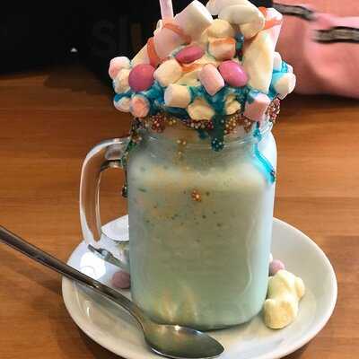 Faded To Fabulous & The Tea Room