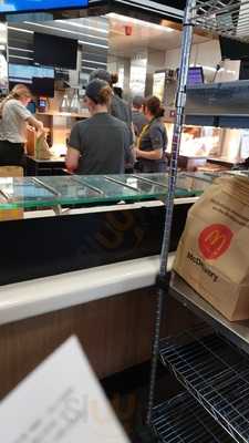 Paul's Farnworth Fish Bar