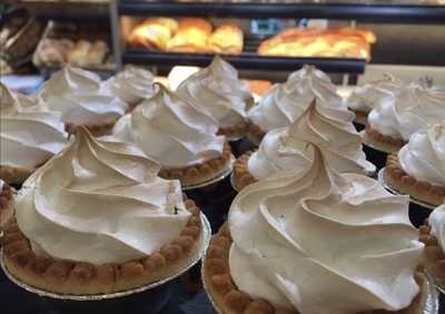 Couzens Bakery & Coffee Lounge