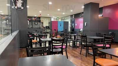 Couzens Bakery & Coffee Lounge