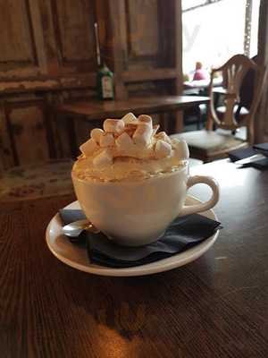 The Sand Martin Kitchen, Bar And Lounge