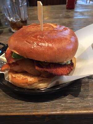 Vic Pub\kitchen And Social Club