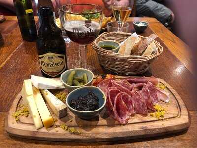 Bier Huis Grand Cafe