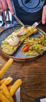 Old Shutter Cafe & Bistro