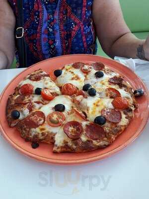 Makcari's Coffee Lounge & Ice Cream Parlour