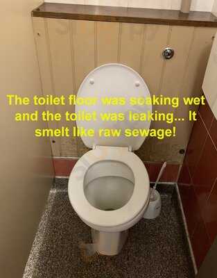 Toby Carvery Whitewebbs House