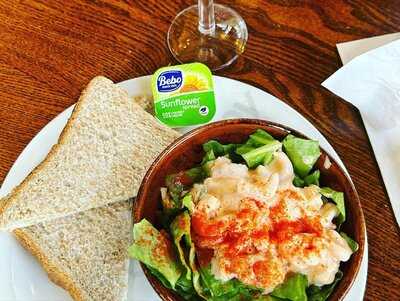 Toby Carvery Whitewebbs House