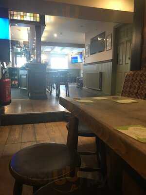 The Ship And Castle Pub