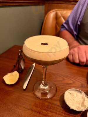 The Saint Bar & Kitchen