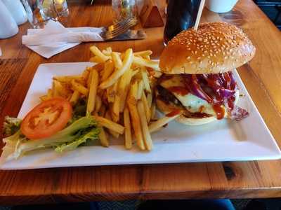 Bernards Gourmet Hamburgers