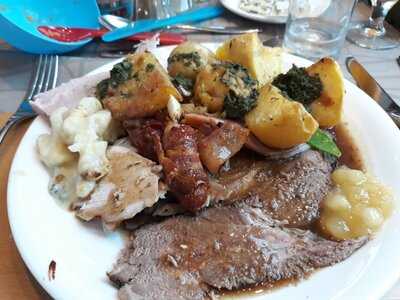 Dining At Hotel Jerbourg