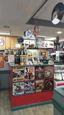 Mickey's Cafe & Diner