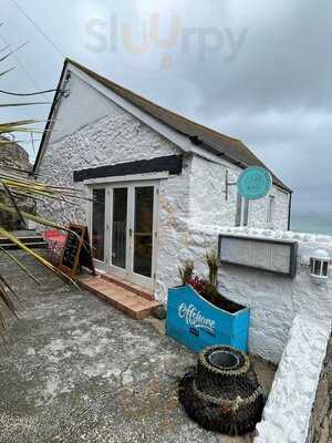 Porthgwidden Beach Cafe