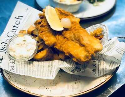 Scran At The Courtyard