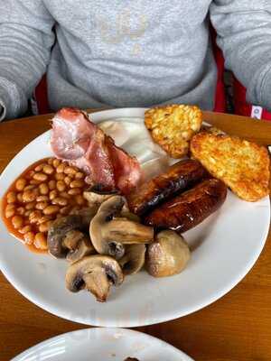 Herne Bay Table Table