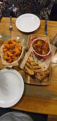 Barnyard Churrasco And Grill