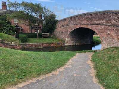 The Dirty Duck Public House