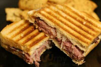 Hampson Park Coffee Shop