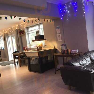 The Woodlands Pub And Restaurant