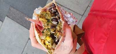 Ozzi's Burrito Shack