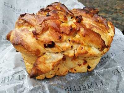 Ij Mellis Cheesemonger