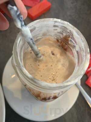 The Point Plus Cafe Bar & Restaurant