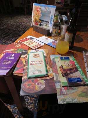 Solway Gate Table Table