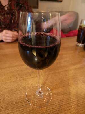 Chequers, Bragbury End