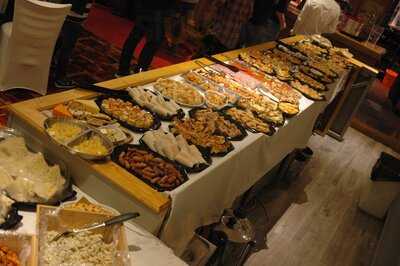 Stebonheath Sports Bar And Grill