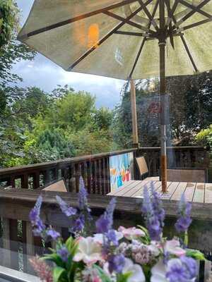 Stanhope Arms Table Table
