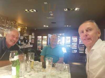 The Lyttelton Arms - Photo 8