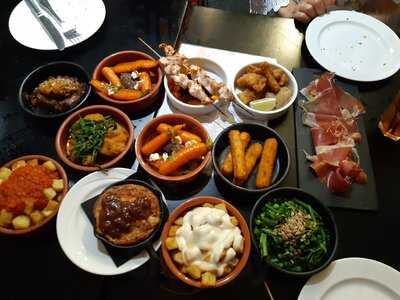 The Tale Of Two, Craft Bar & Restaurant