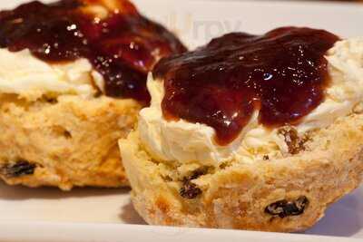 The Greedy Pig Cafe And Tea Room